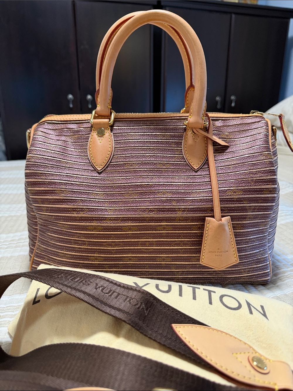 Louis Vuitton Eden Speedy Bandoulier 30with Tan Leather Trim